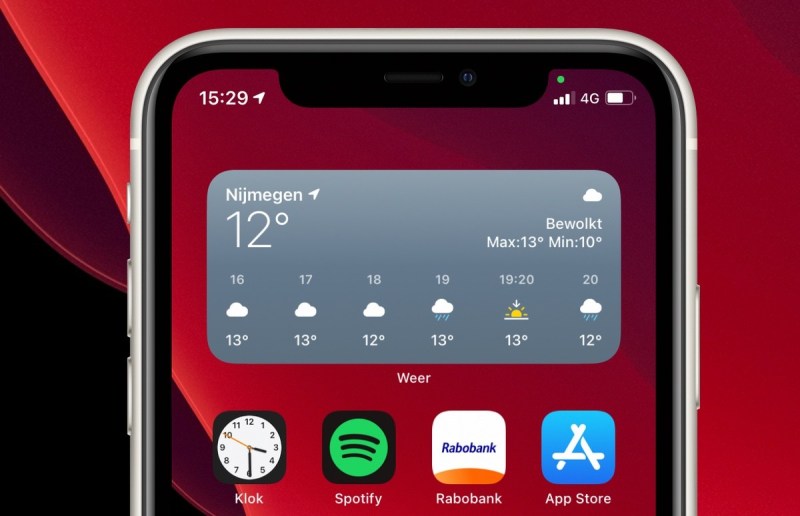 What do the orange and green dots mean on your iPhone in iOS 14?